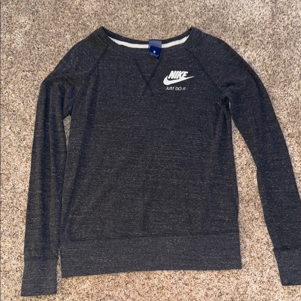 Nike Heather Gray Crewneck Sweatshirt